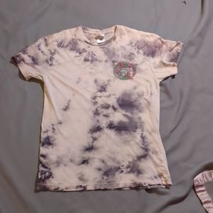 Gripping dip Graphic t